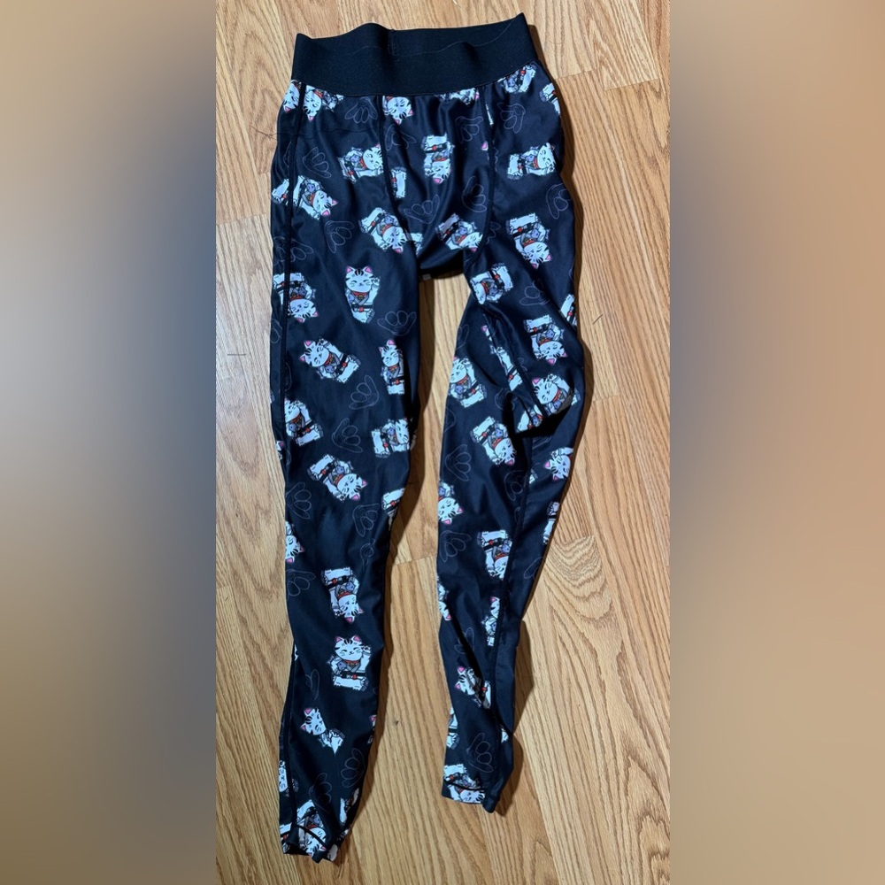 Choke Aloha Brazilian Jiu-Jitsu & Grappling Co.Rash Guard Pant in a blk & wht